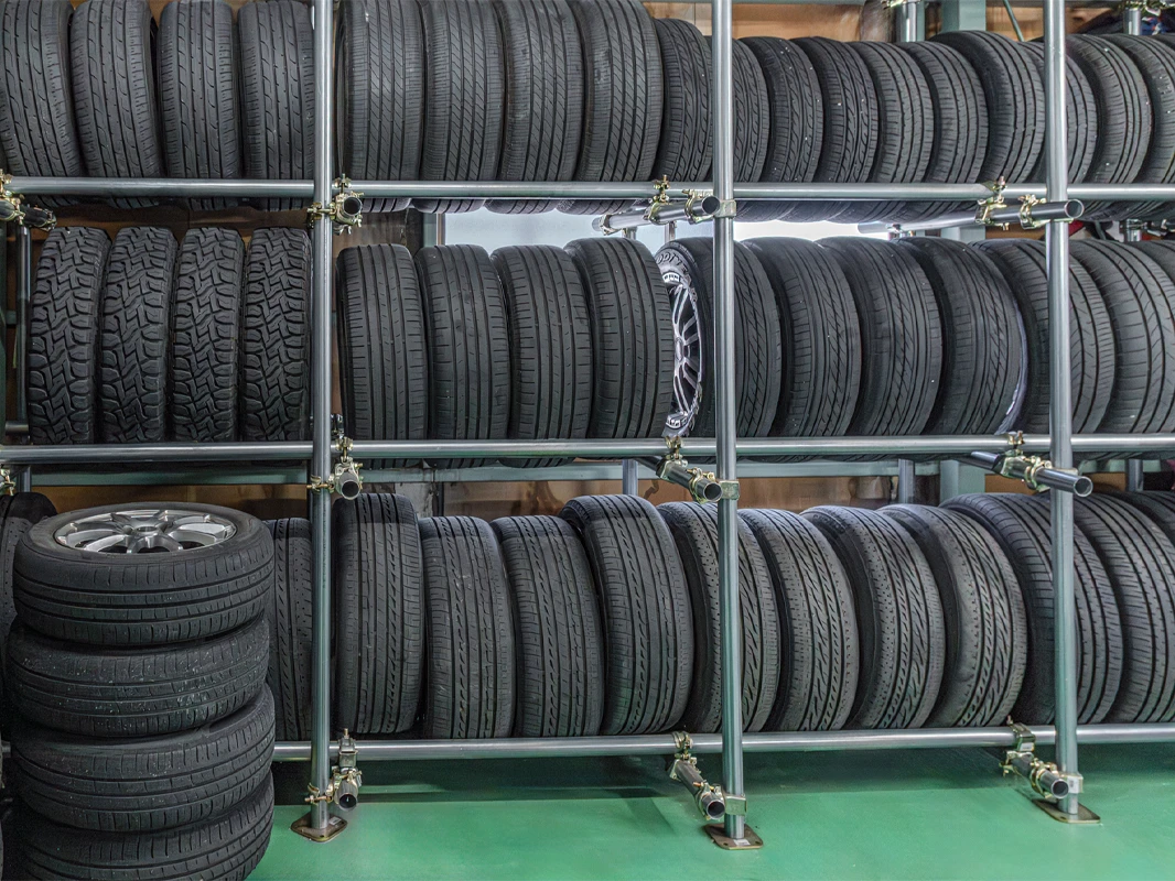 タイヤの預かり保管庫